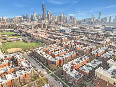 844 W 15th Pl, Chicago, IL 60608 photo 34