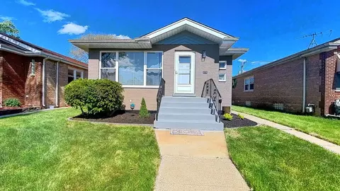 11713 S Artesian Ave, Chicago, IL 60655
