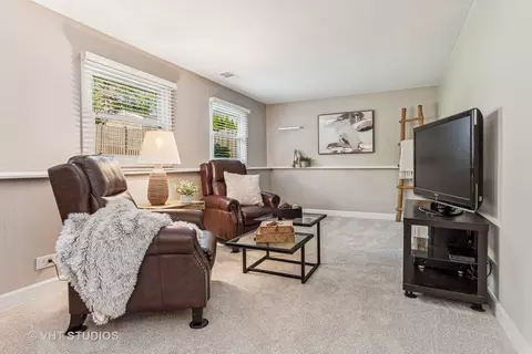 337 Cedarbrook Rd, Naperville, IL 60565 photo 11