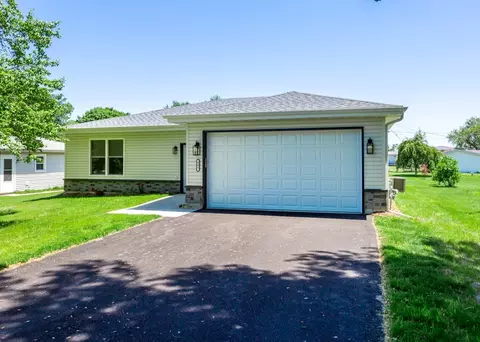 403 S 5th St, Malta, IL 60150 photo 17