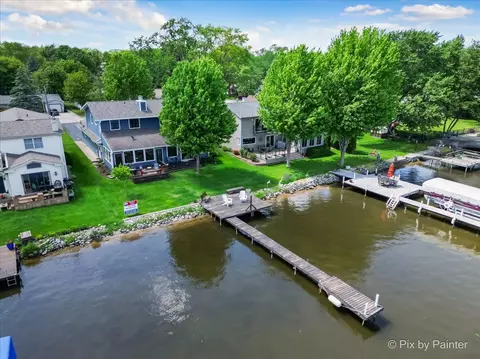 806 S Riverside Dr, Mchenry, IL 60050 photo 3
