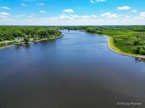 806 S Riverside Dr, Mchenry, IL 60050 photo 47