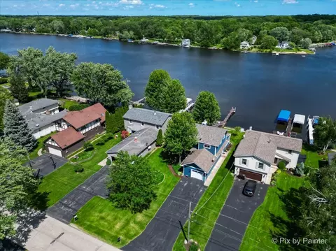 806 S Riverside Dr, Mchenry, IL 60050 photo 2