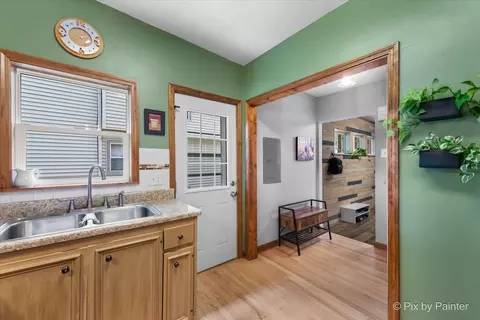 806 S Riverside Dr, Mchenry, IL 60050 photo 15