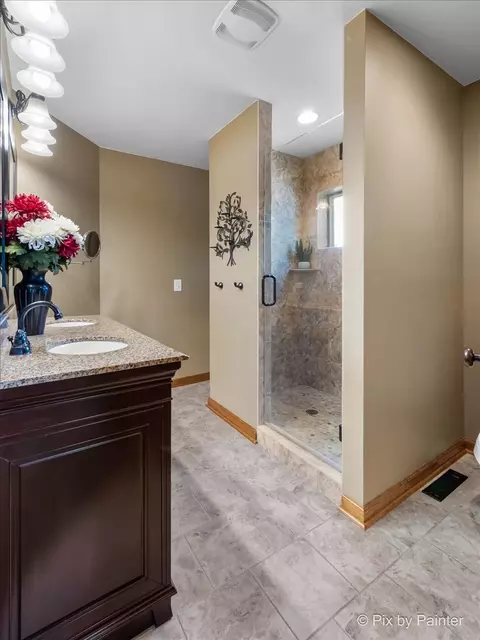 806 S Riverside Dr, Mchenry, IL 60050 photo 25