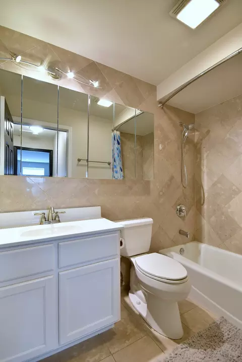 5200 Carriageway Dr #314, Rolling Meadows, IL 60008 photo 18