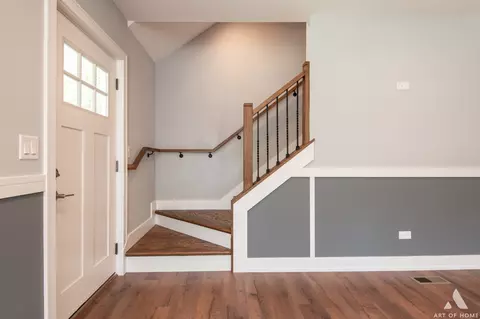 Entry Way - 8523 Mcvicker Ave, Burbank, IL 60459 photo 1 of 3