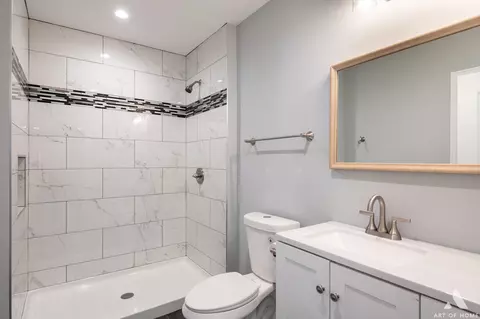 Bath - 8523 Mcvicker Ave, Burbank, IL 60459 photo 1 of 5