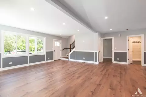 Living - 8523 Mcvicker Ave, Burbank, IL 60459 photo 3 of 12