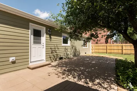 Exterior - 8523 Mcvicker Ave, Burbank, IL 60459 photo 6 of 9