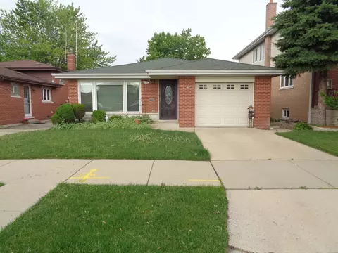 8342 S Kolin Ave, Chicago, IL 60652