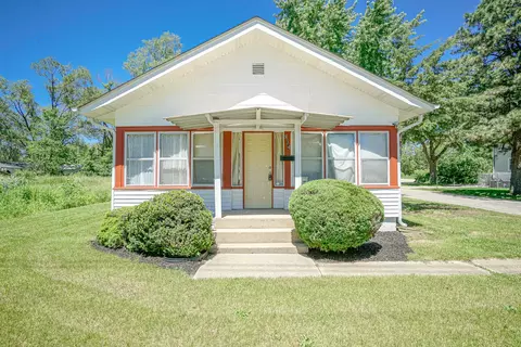 834 Brooke Rd, Rockford, IL 61109
