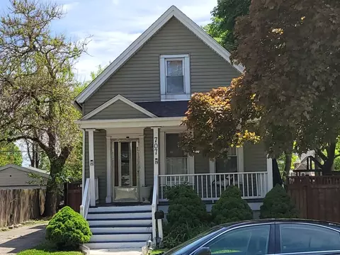 707 N 6th Ave, Maywood, IL 60153