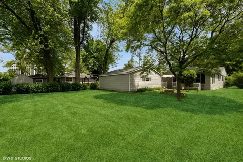 2103 Robin Ln, Rolling Meadows, IL 60008 photo 15