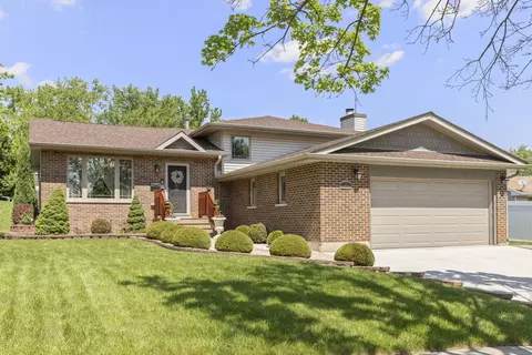 21 Keepataw Ct, Lemont, IL 60439