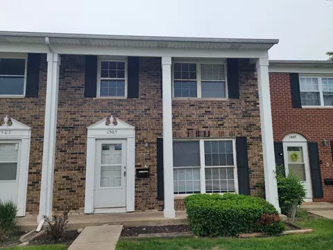 1505 Mckool Ave, Streamwood, IL 60107