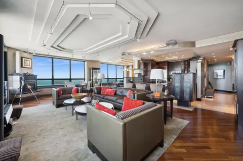 180 E Pearson St #7201, Chicago, IL 60611 photo 12