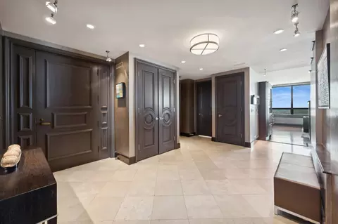180 E Pearson St #7201, Chicago, IL 60611 photo 3