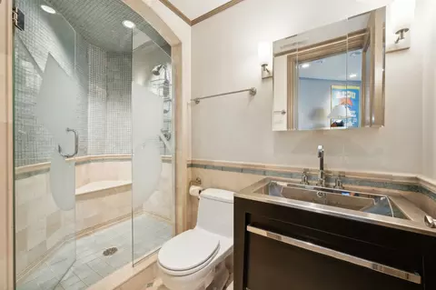 180 E Pearson St #7201, Chicago, IL 60611 photo 17