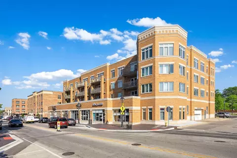 1 S Lincoln Ave #310, Lombard, IL 60148