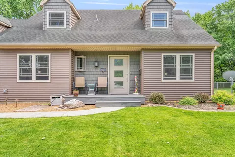 Exterior - 501 E Cedar Ln, Monticello, IL 61856 photo 3 of 13