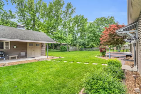 Exterior - 501 E Cedar Ln, Monticello, IL 61856 photo 9 of 13