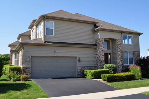 742 Sarah Ln, Northbrook, IL 60062