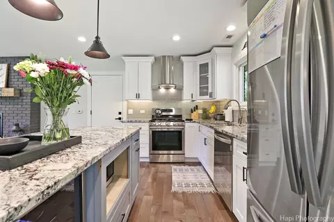 Kitchen - 116 Sharon Dr, Sleepy Hollow, IL 60118 photo 3 of 3