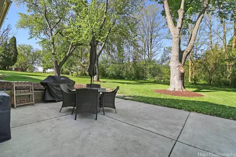 Exterior - 116 Sharon Dr, Sleepy Hollow, IL 60118 photo 6 of 7