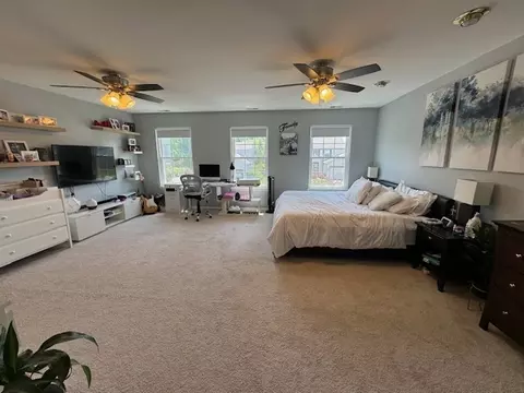 Bedroom - 149 E Old Mill Trl, Antioch, IL 60002 photo 1 of 5