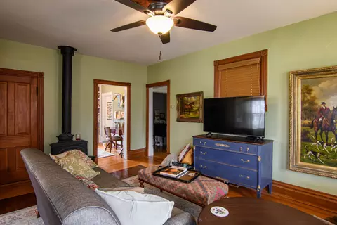Living - 21 N Porter St, Elgin, IL 60120 photo 3 of 3