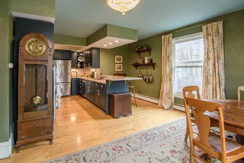 Kitchen - 21 N Porter St, Elgin, IL 60120 photo 3 of 3
