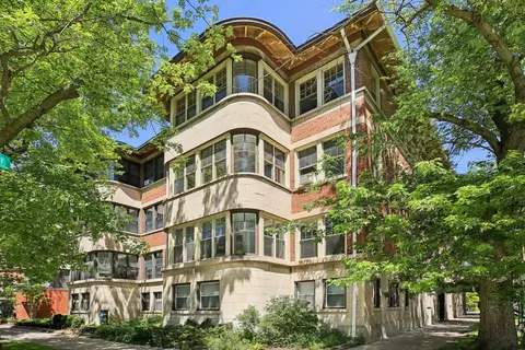 5345 S Hyde Park Blvd #3, Chicago, IL 60615