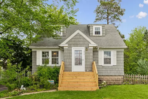 6916 183rd St, Tinley Park, IL 60477