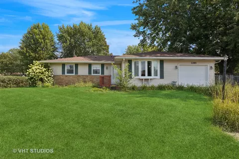 1285 W State Route 102 St, Bourbonnais, IL 60914