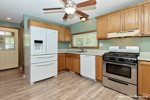 26357 W Blackhawk Ave, Ingleside, IL 60041 photo 6