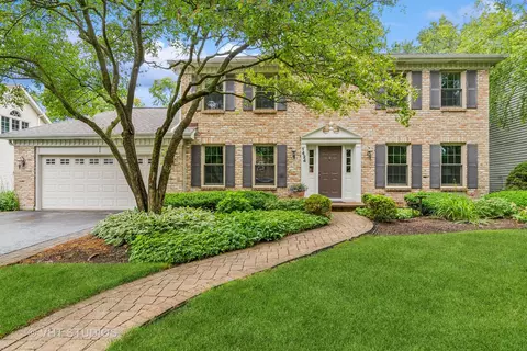 1424 Sequoia Rd, Naperville, IL 60540