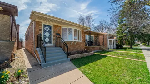 2907 E 130th St, Chicago, IL 60633 photo 2