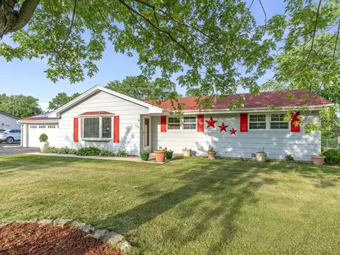 2416 Hel Mar Ln, Joliet, IL 60431