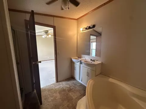 3704 Daffodil Dr, Bloomington, IL 61705 photo 7