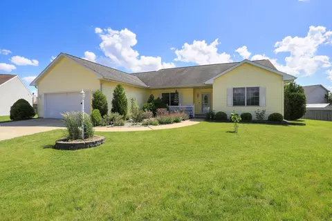 1113 Birkdale Dr, Champaign, IL 61822