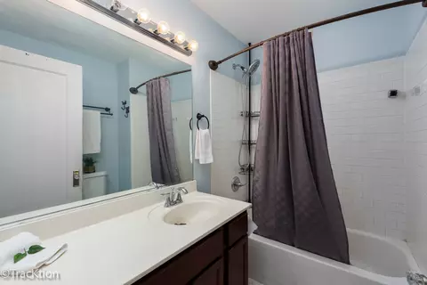 Bath - 431 Blackhawk St, Aurora, IL 60506 photo 2 of 2