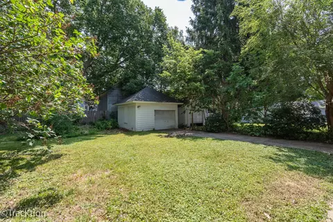 Exterior - 431 Blackhawk St, Aurora, IL 60506 photo 7 of 7