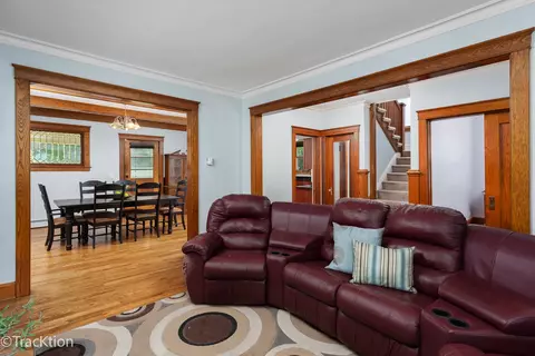 Living - 431 Blackhawk St, Aurora, IL 60506 photo 2 of 2