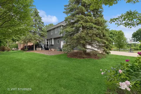 956 Danielson Ct, Gurnee, IL 60031 photo 26