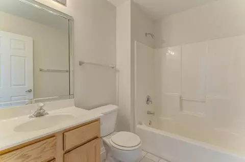 209 E Lake St #D, Addison, IL 60101 photo 17
