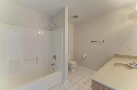 209 E Lake St #D, Addison, IL 60101 photo 22