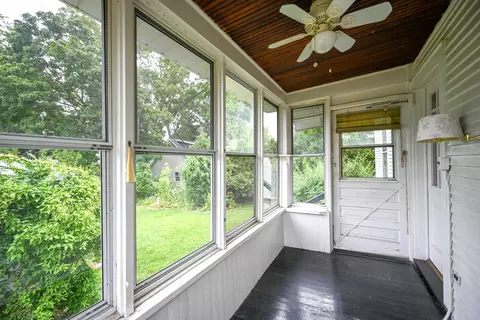 107 E Jefferson Ave, Wheaton, IL 60187 photo 27