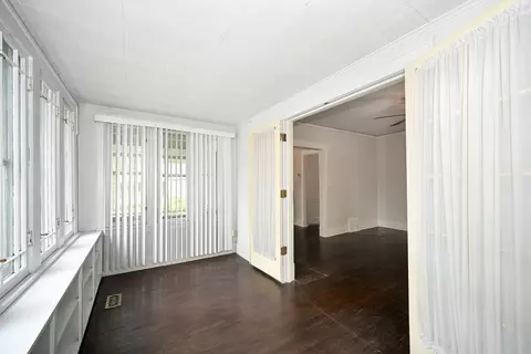 107 E Jefferson Ave, Wheaton, IL 60187 photo 12