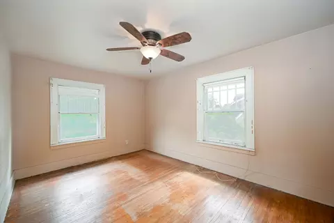 107 E Jefferson Ave, Wheaton, IL 60187 photo 22